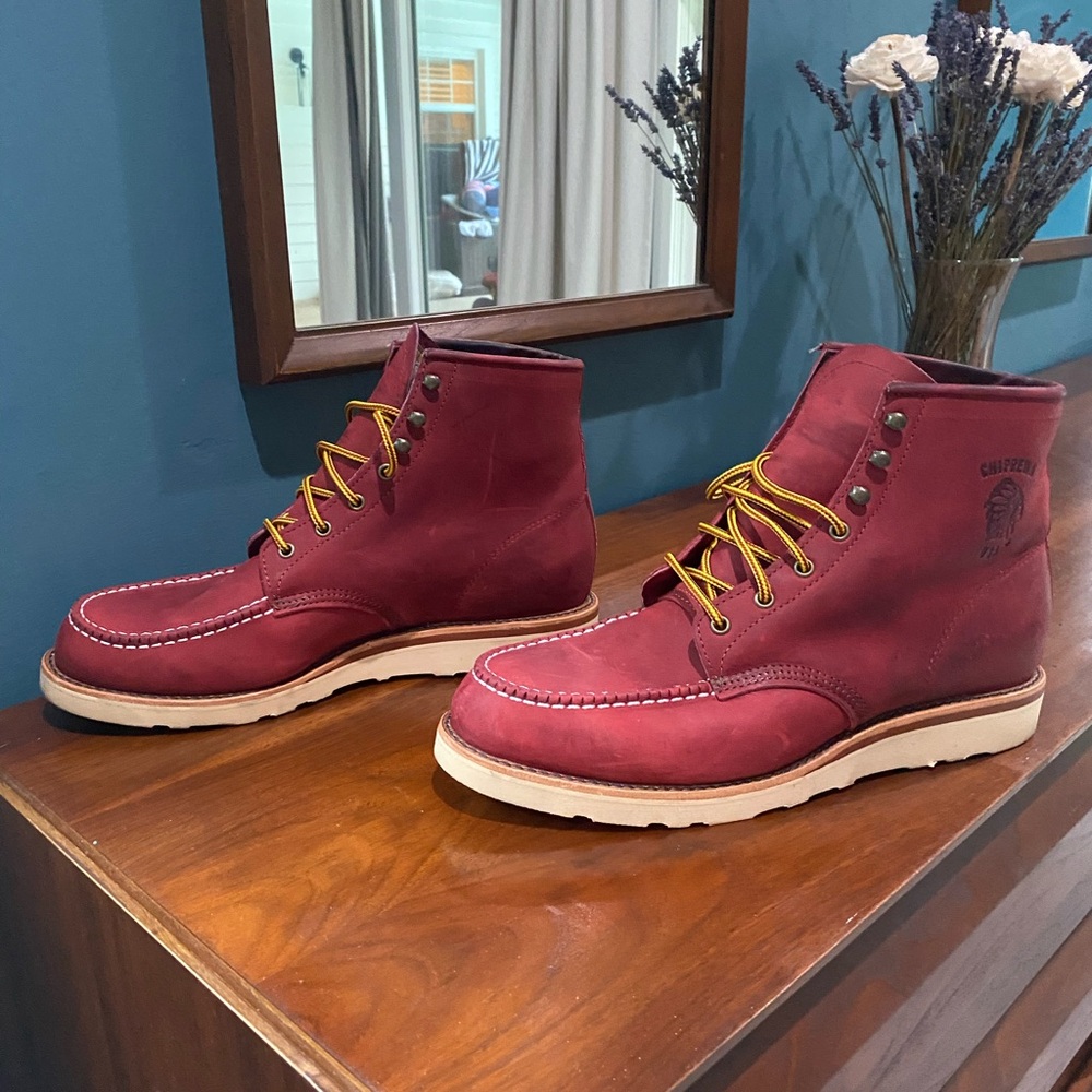 Chippewa Men's Burgundy Boots